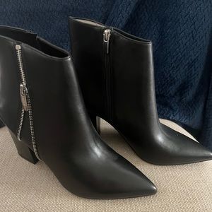 Nine West leather boots size 10 New!
